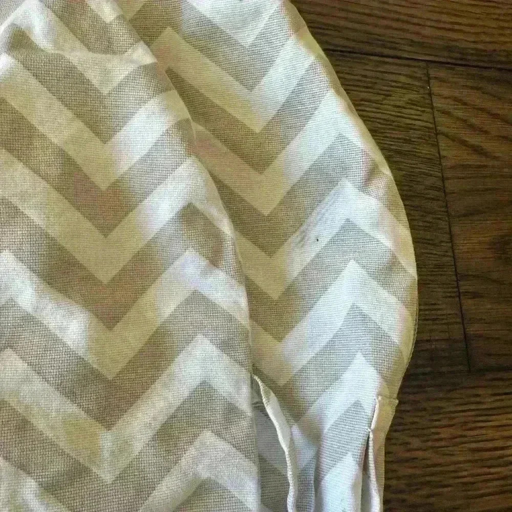 Chevron Cover - Picture 7 of 8